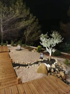 Jardin Zen et sa terrasse la nuit